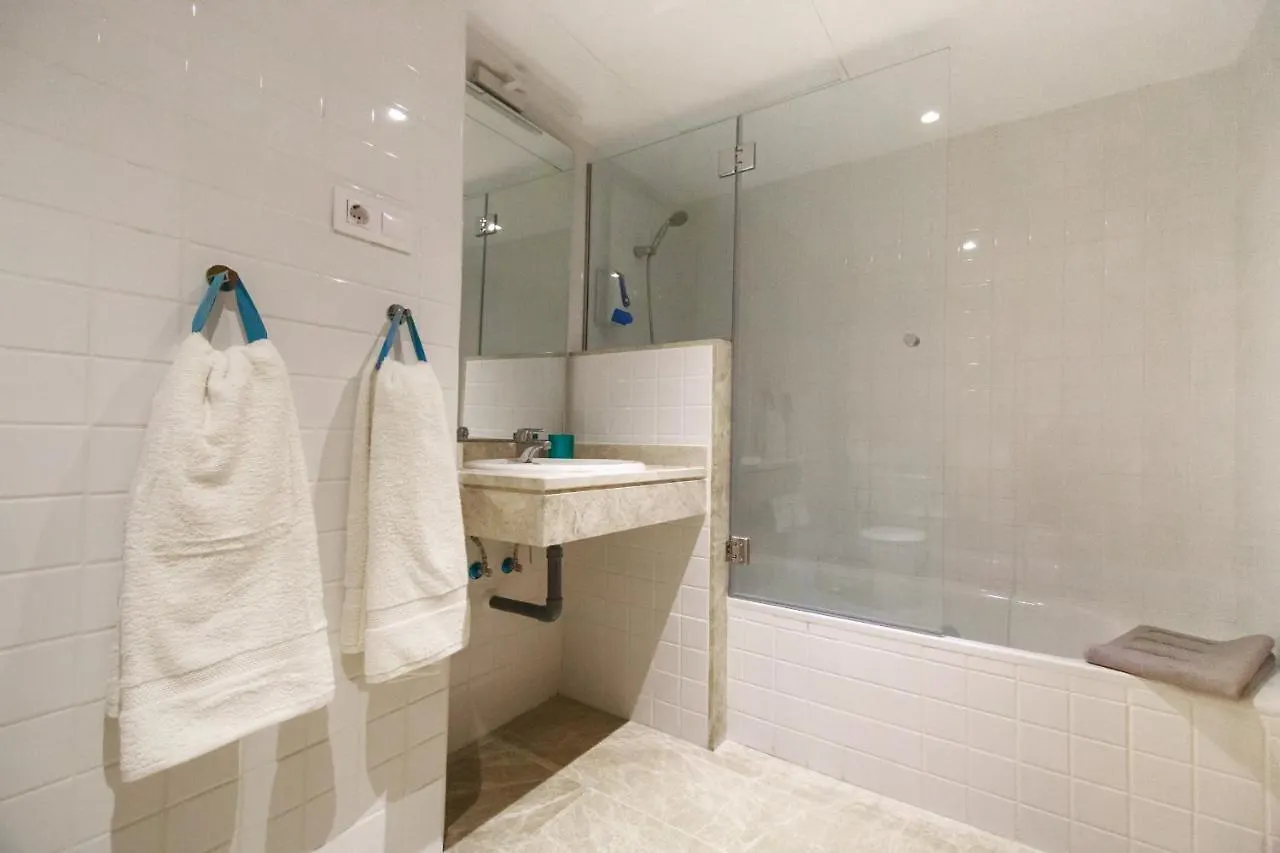 Sea & Wave Puerta Del Mar Apartment Malaga